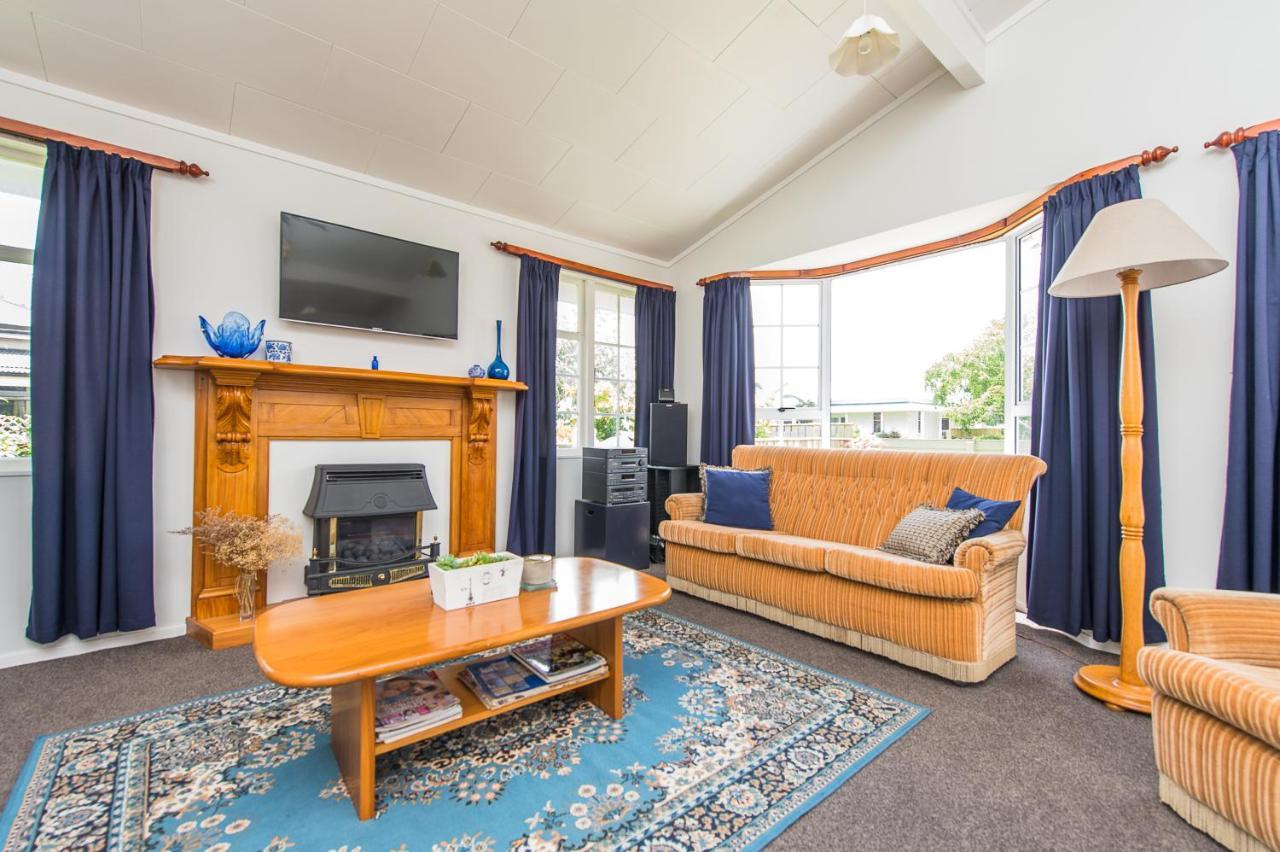 Charmae Guest House Whanganui Exterior photo